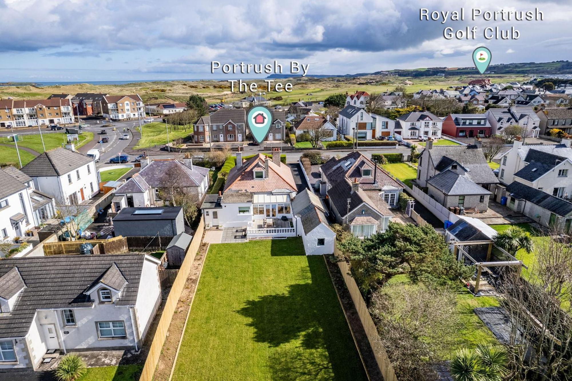 Portrush By The Tee Villa Kültér fotó