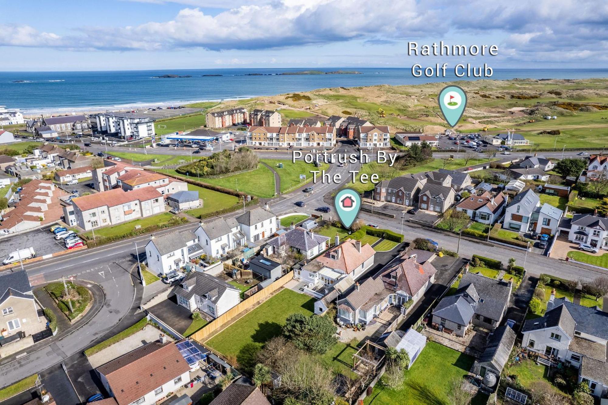 Portrush By The Tee Villa Kültér fotó
